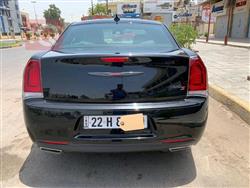 کرایسلەر 300